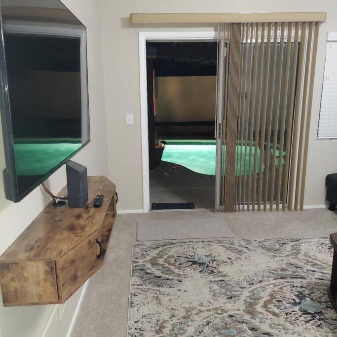 New Beautifully Remodeled Home In Las Vegas Exterior foto